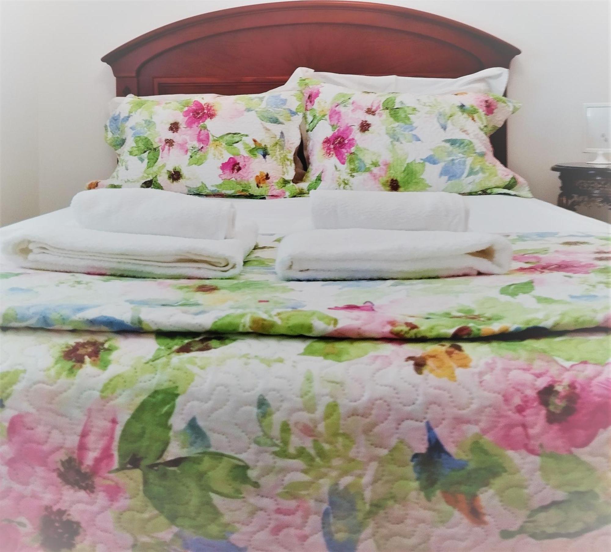 Julia House Holidays Назаре Екстериор снимка